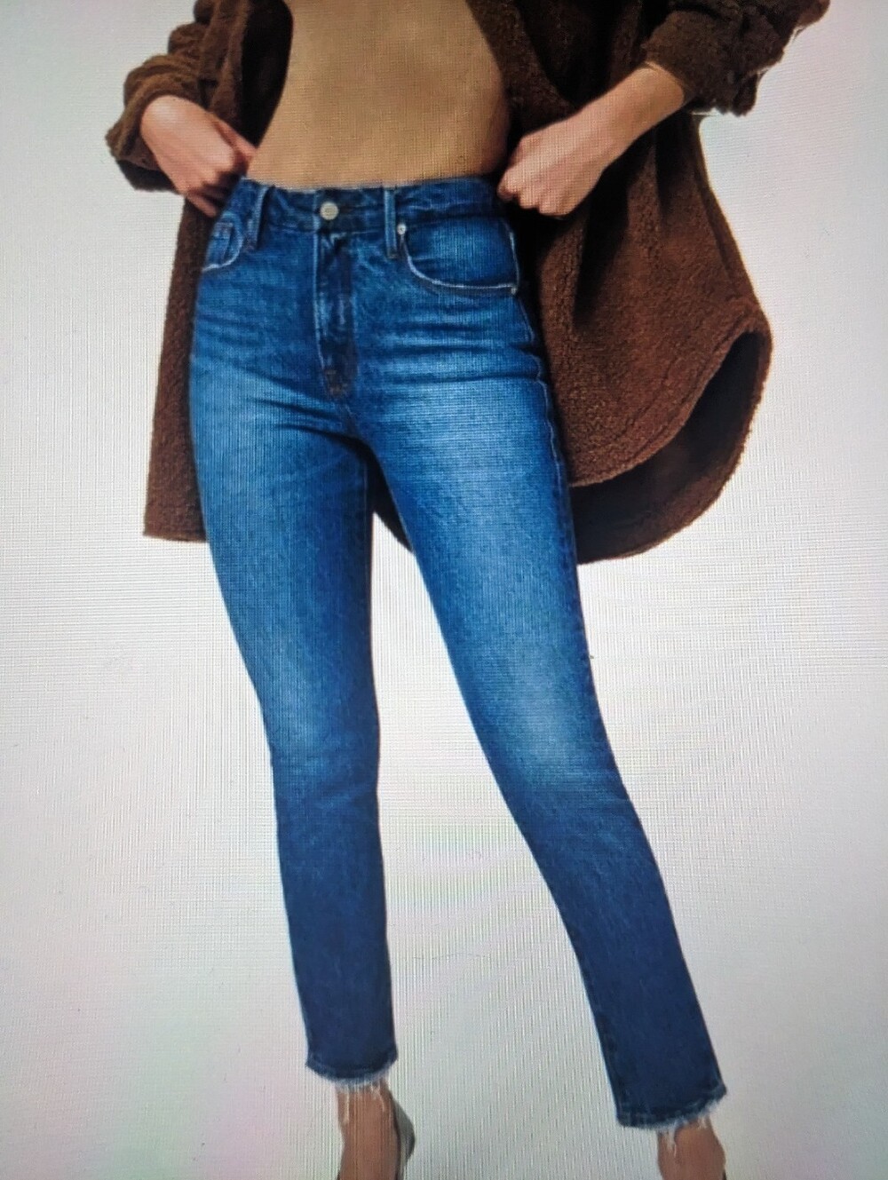 Good American Straight Leg Jeans in Medium Blue Wash